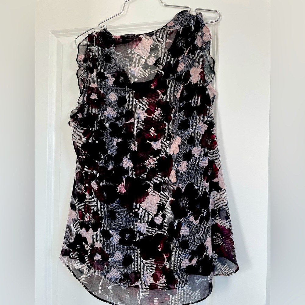 Cabi top